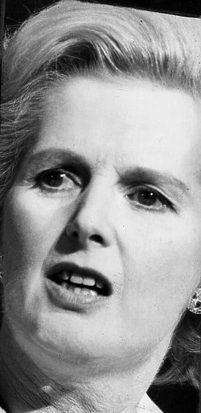 Margaret Thatcher giving speech at conference - October 1976