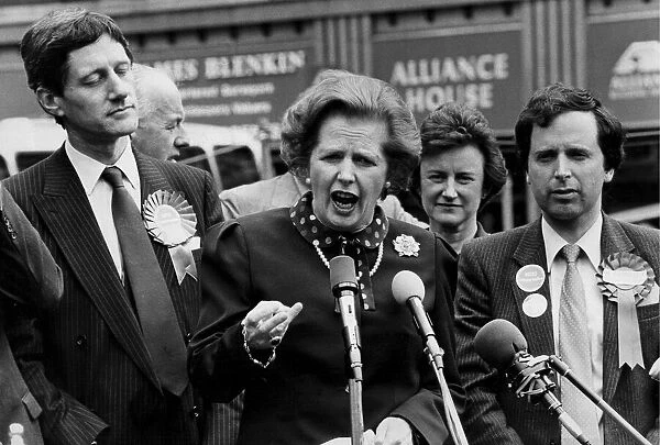 Margaret Thatcher and Peter Bruinvels at election rally - June 1983
