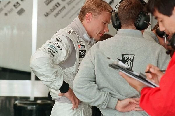 Mika Hkkinen of McLaren-Mercedes, 1998 British Grand Prix