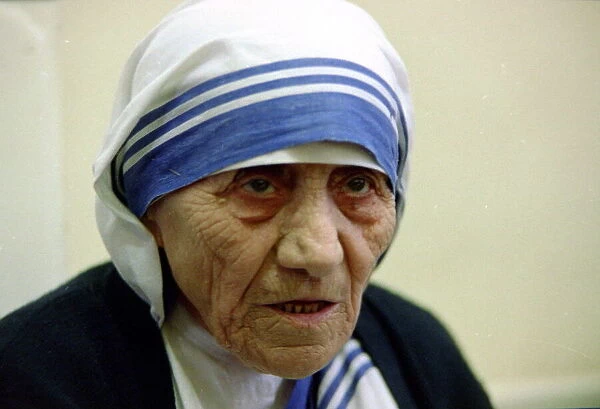 Mother Teresa in London to draw up plans to tackle poverty