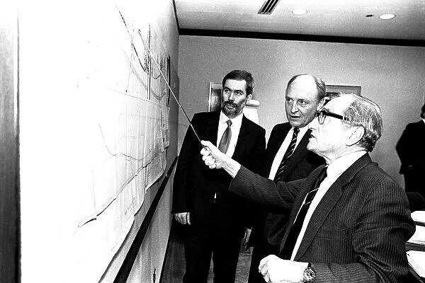 Neil Kinnock during a visit to Tyneisde 9 January 1987 - Jim Cousins