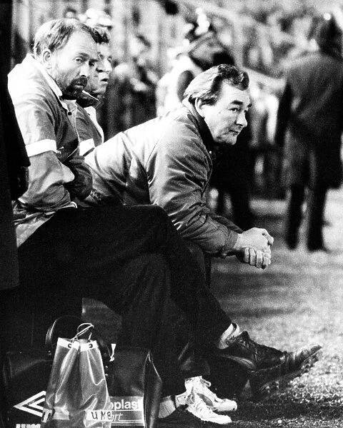 Nottingham Forest manager Brian Clough on the bench 3 December 1986