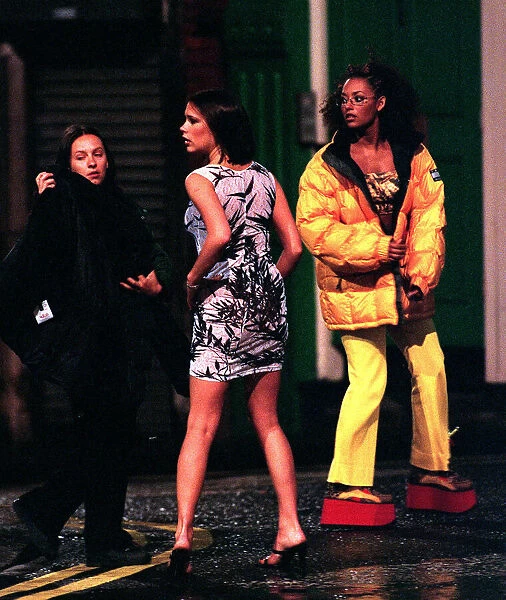 Pop Group Spice Girls filming in Holborn June 1997 for their new film