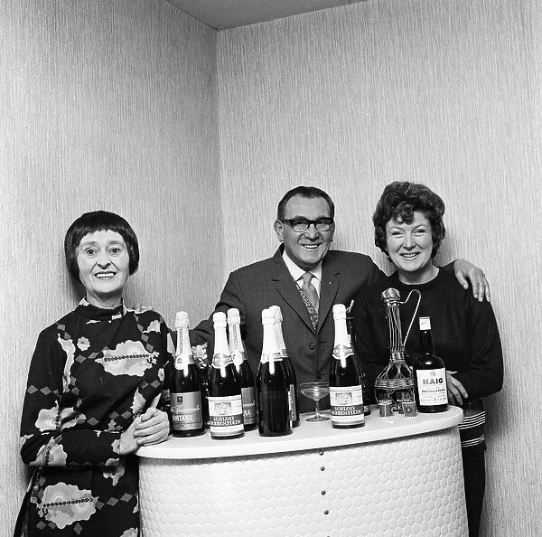 Pub landlord celebrates 40 years pulling pints, Teesside. 1972