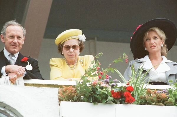 Queen Elizabeth II, Derby Day, Epsom Downs Racecourse, Wednesday 1st June 1988