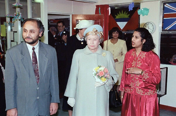 Queen Elizabeth II visits Leicester. 9th December 1993