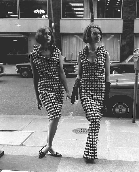 Sixties 60s Fashion by Hershelle at Bruron Street Left Bold #21576946