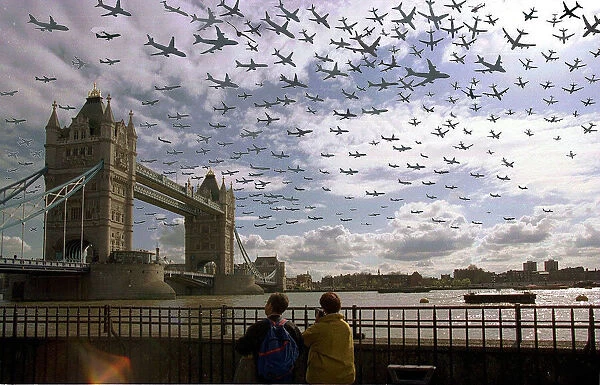 The sky over Tower Bridge 2nd April 1999 Good Friday 8am to 5