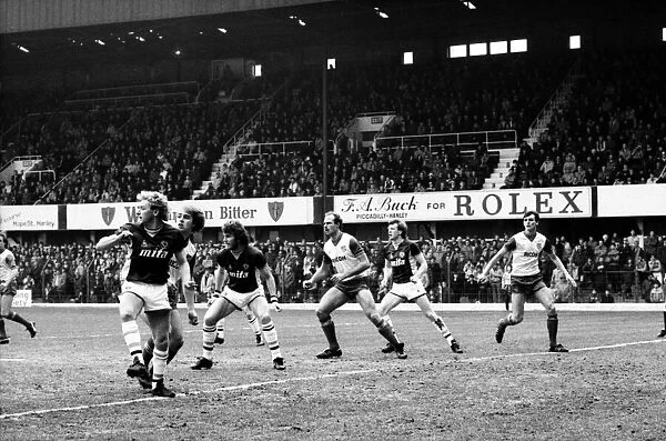 Stoke v. Aston Villa. March 1984 MF14-21-065 The final score was a one nil