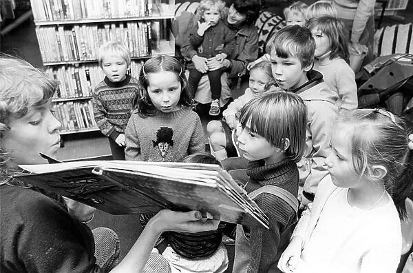 A story telling session at Walkerville Library for children in October 1981