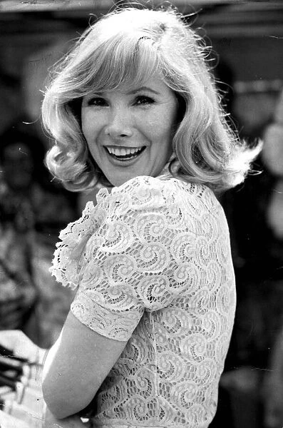 Susan Hampshire smiling - July 1974
