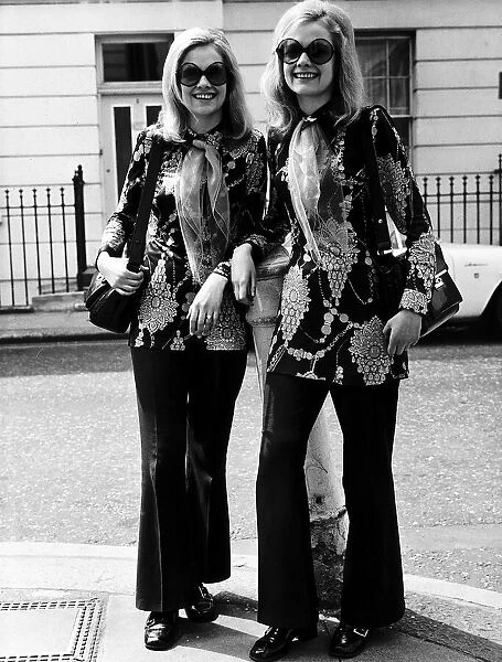 Teenagers Twins Susan and Irene Toman in Chelsea London May 1970