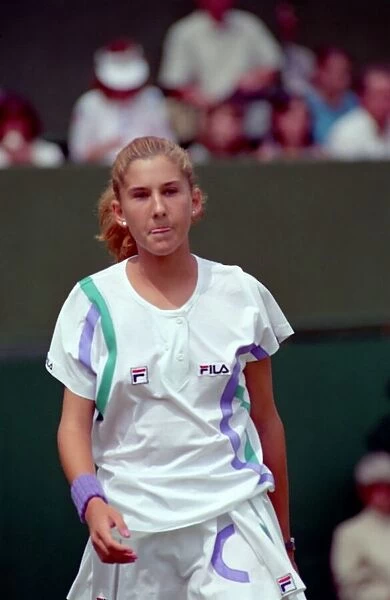 Tennis. Monica Seles. At Wimbledon. June 1989 89-3823-034
