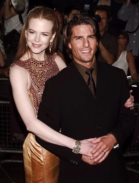 Tom Cruise actor with actress Nicole Kidman arrive at the premier of Eyes Wide Shut