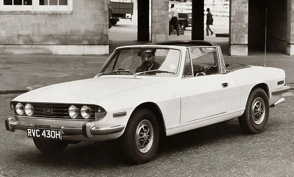 Triumph Stag Sports car with the V8 engine - June 1970 convertable