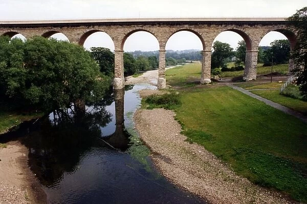 The Victorian Newton Cap viaduct at Bishop Auckland, on 20th July 1995