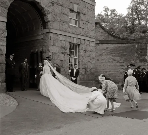 The wedding of the Duke and Duchess of Kent June 1961 Arrival at hovingham Hall