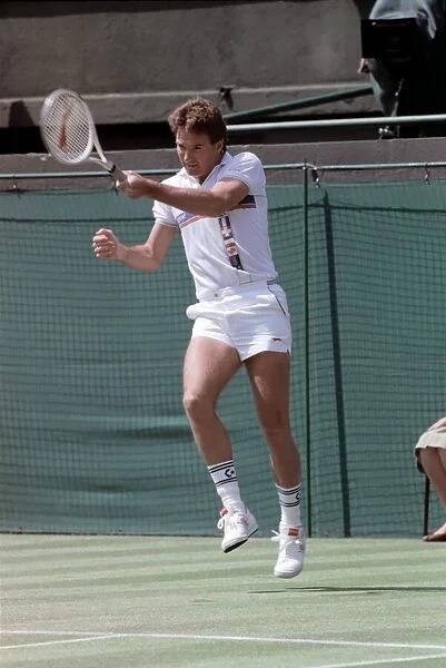 Wimbledon. Jimmy Connors. June 1988 88-3372-003