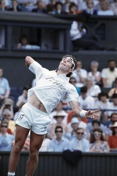 Wimbledon. Pat Cash. June 1988 88-3291-023