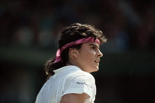 Wimbledon Tennis. Gabriella Sabatini v. Jennifer Capriati. July 1991 91-4261-018