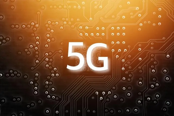 Framed Print : 5G Mobile Chip Print on Circuit Board Framed Print : 5G Mobile Chip Print on Circuit Board