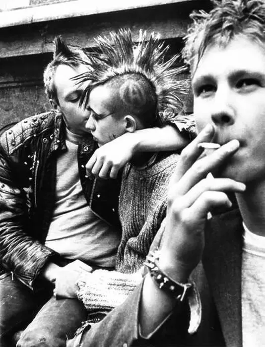 Framed Print : Punks at the Marian column in Munich Print, 1984