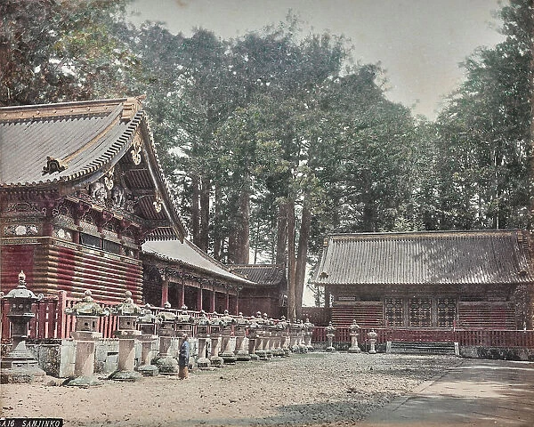 Album 'Views & Costumes of Japan': 'Sanjinko' (Temple Shinto)