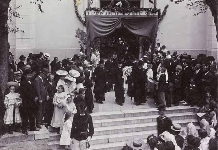 Framed Print : Crowd at the exit of a religious ceremony Framed Print : Crowd at the exit of a religious ceremony