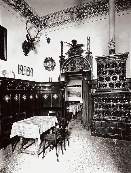 Inside view of the Mcke German pub in Via dei Lamberti in Florence