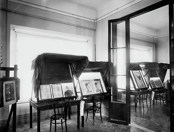 The photomechanical room of the Stabilimento Fotografico Fratelli Alinari in via Nazionale, Florence