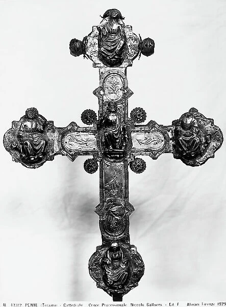 Processional cross (back), by Nicola da Guardiagrele, in the Penne cathedral