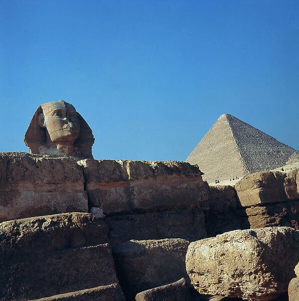 The pyramids of Giza (Cheops, Kefr, Menkaure) and Sphinx of the same name