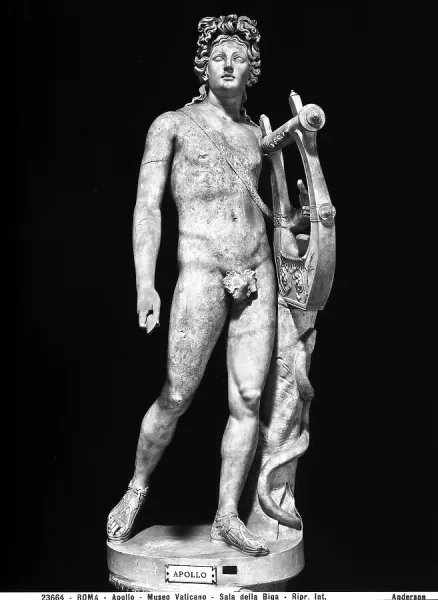 : Roman statue depicting the god Apollo with his lyre, in the Sala della Biga at the Vatican Museums, Vatican City