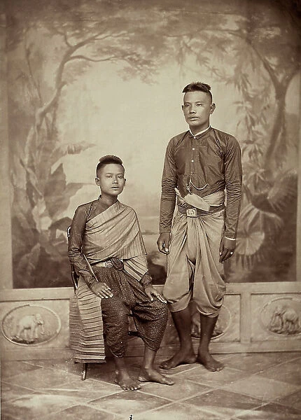 A souvenir of Odoardo Beccari's journeys: portrait of two young Thai men
