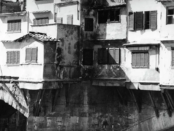Framed Print : Typical windows of the Ponte Vecchio
