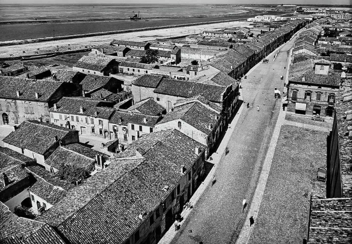 Framed Print : View of Comacchio Framed Print : View of Comacchio