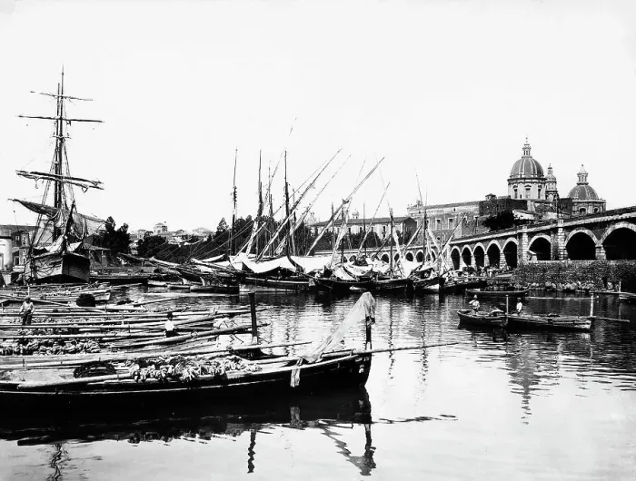 Framed Print : View of the old dock in Catania Framed Print : View of the old dock in Catania