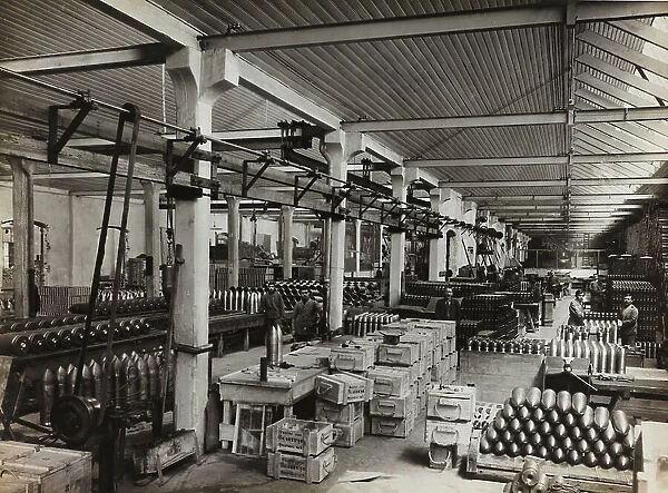 Workers in a 'Bullets Italian Factory' ('Fabbrica Italiana Proiettili'), Turin