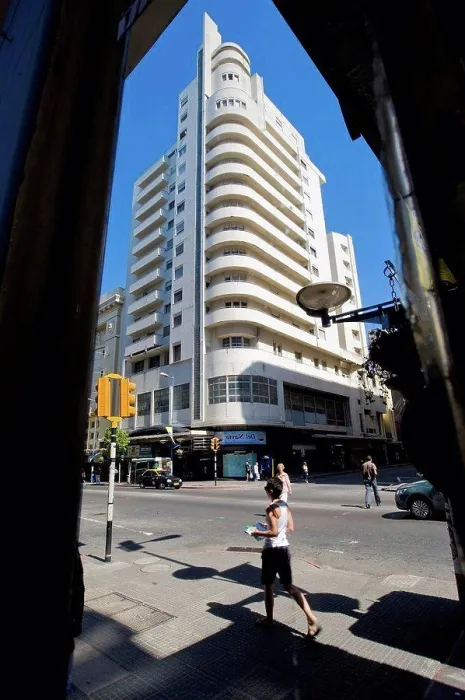 Framed Print : Edificio Lapido Print, Montevideo Uruguay Framed Print : Edificio Lapido Print, Montevideo Uruguay