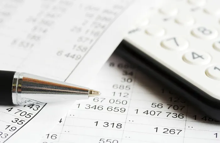 Framed Print : Accounting Print by imageBROKER Framed Print : Accounting Print by imageBROKER