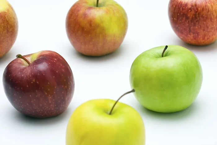 Framed Print : Apples Print by ImageBROKER Framed Print : Apples Print by ImageBROKER