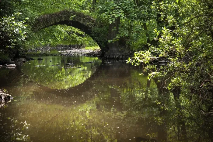 Framed Print : Aumatal Bridge Print