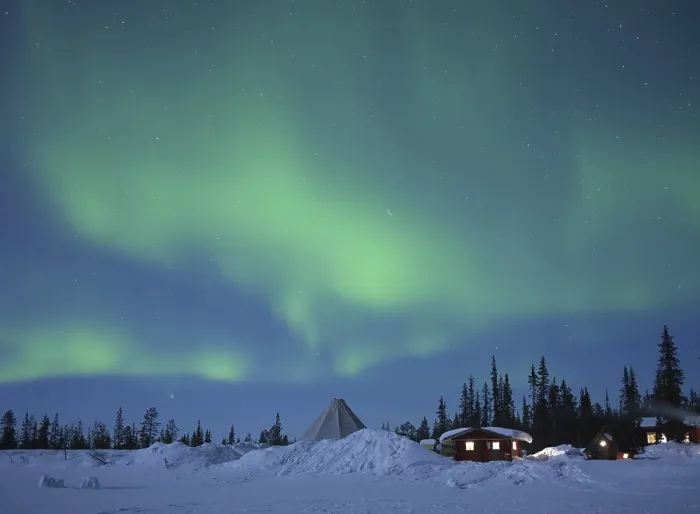 Framed Print : Aurora Borealis Print - Northern Lights Display Framed Print : Aurora Borealis Print - Northern Lights Display