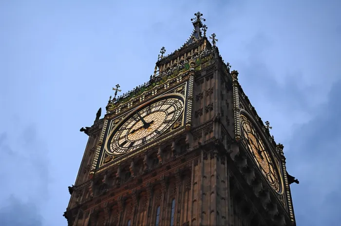 Framed Print : Big Ben Clock Tower Print at Dusk, London