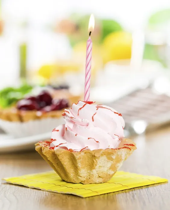 Framed Print : Birthday Cupcake Print Framed Print : Birthday Cupcake Print
