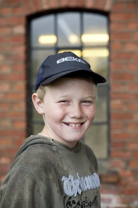 Framed Print : Boy with Caps Print by ImageBROKER Framed Print : Boy with Caps Print by ImageBROKER