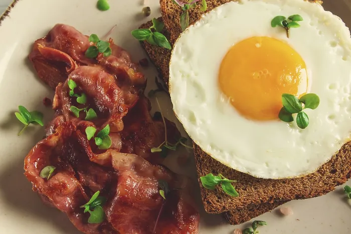 Framed Print : Breakfast Print - Fried Egg with Bacon Framed Print : Breakfast Print - Fried Egg with Bacon