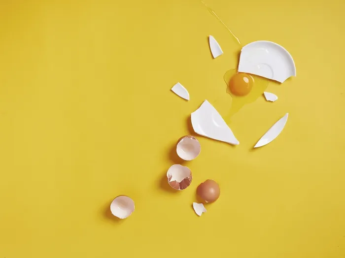 Framed Print : 404 Error Concept Print: Broken Egg Plate