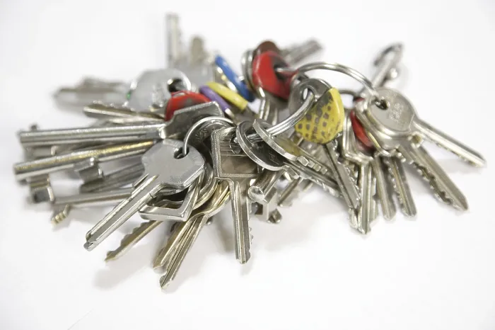 Framed Print : Bunch of Keys Print Framed Print : Bunch of Keys Print