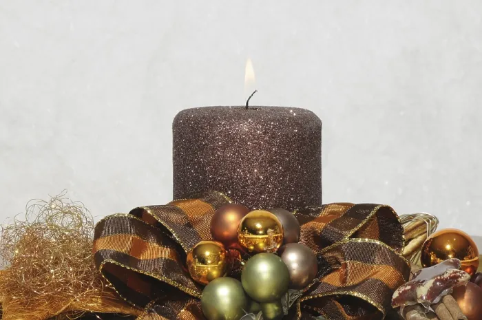 Framed Print : Christmas Candle Print Framed Print : Christmas Candle Print